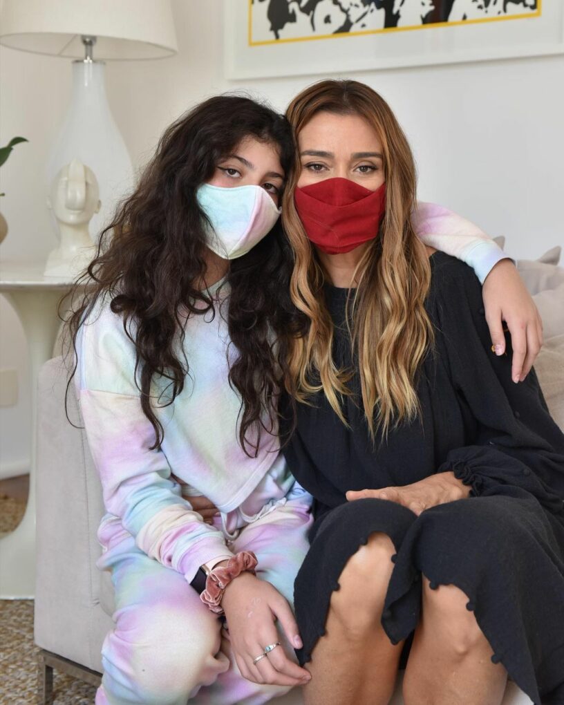 Mônica Martelli faz apelo e pede pelo uso de máscaras (Reprodução/Instagram)