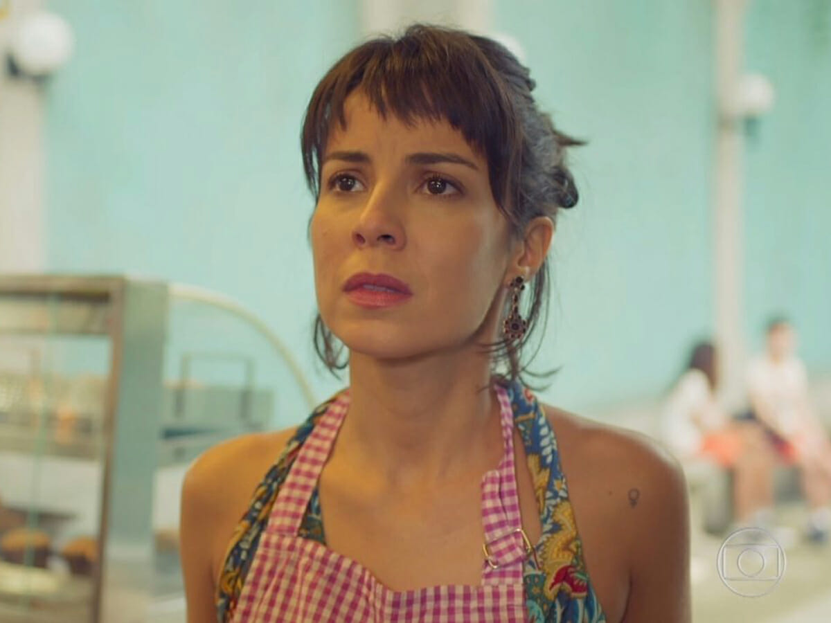Lara (Andréia Horta) em Um Lugar ao Sol (Reprodução/TV Globo).