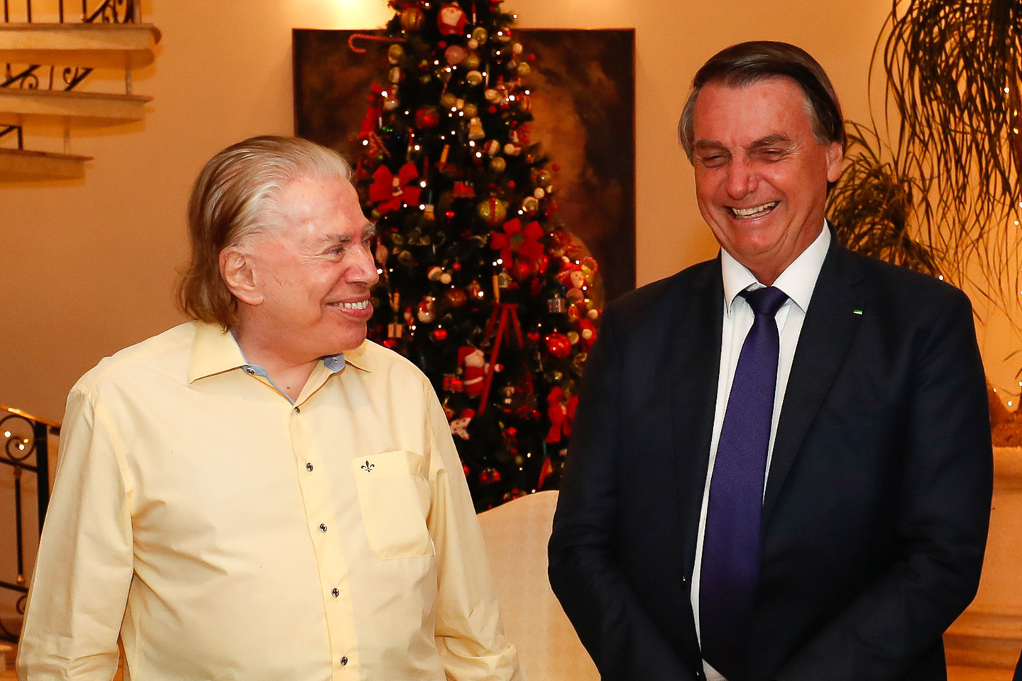 Bolsonaro e Silvio Santos se encontram na caso do apresentador do SBT (Foto: Reprodução)