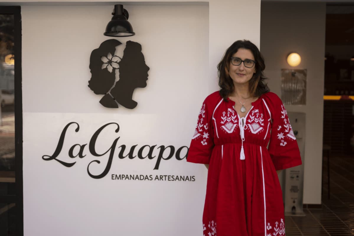 Paola Carosella em seu restaurante La Guapa