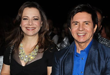 O famoso cantor sertanejo, Xororó ao lado de sua esposa, Noely (Foto: Reprodução)