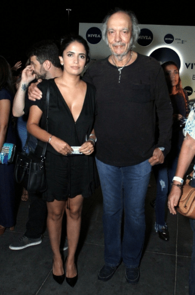 O famoso cantor e músico brasileiro, ao lado de sua esposa, Fernanda Passos (Foto: Reprodução)