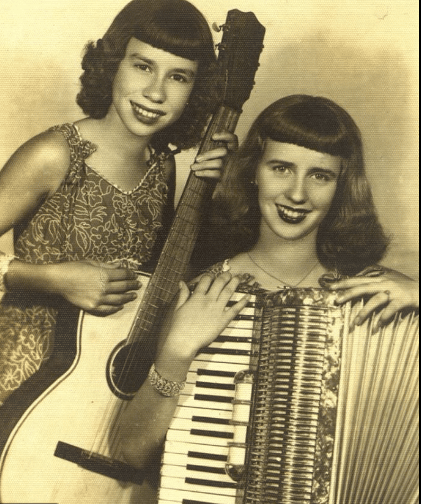 A dupla "As Galvão" teve notoriedade pelo protagonismo que conseguiram, em uma época, aonde a música ainda era dominada por homens (Foto Reprodução)
