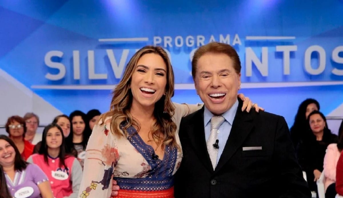 A apresentadora Patricia Abravanel ao lado Silvio Santos (Foto: Divulgação)