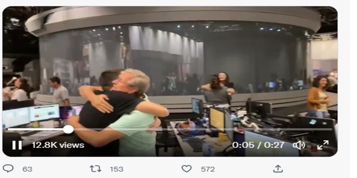 Vídeo mostra jornalistas comemorando derrota de Bolsonaro (Imagem Reprodução Twitter)