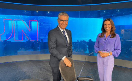 Hélter Duarte e Ana Paula Araújo estão comandando o noticiário da Globo (Foto: Reprodução)
