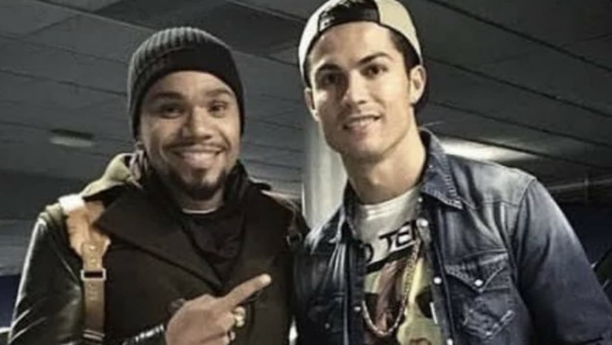 O cantor em seu encontro com Cristiano Ronaldo