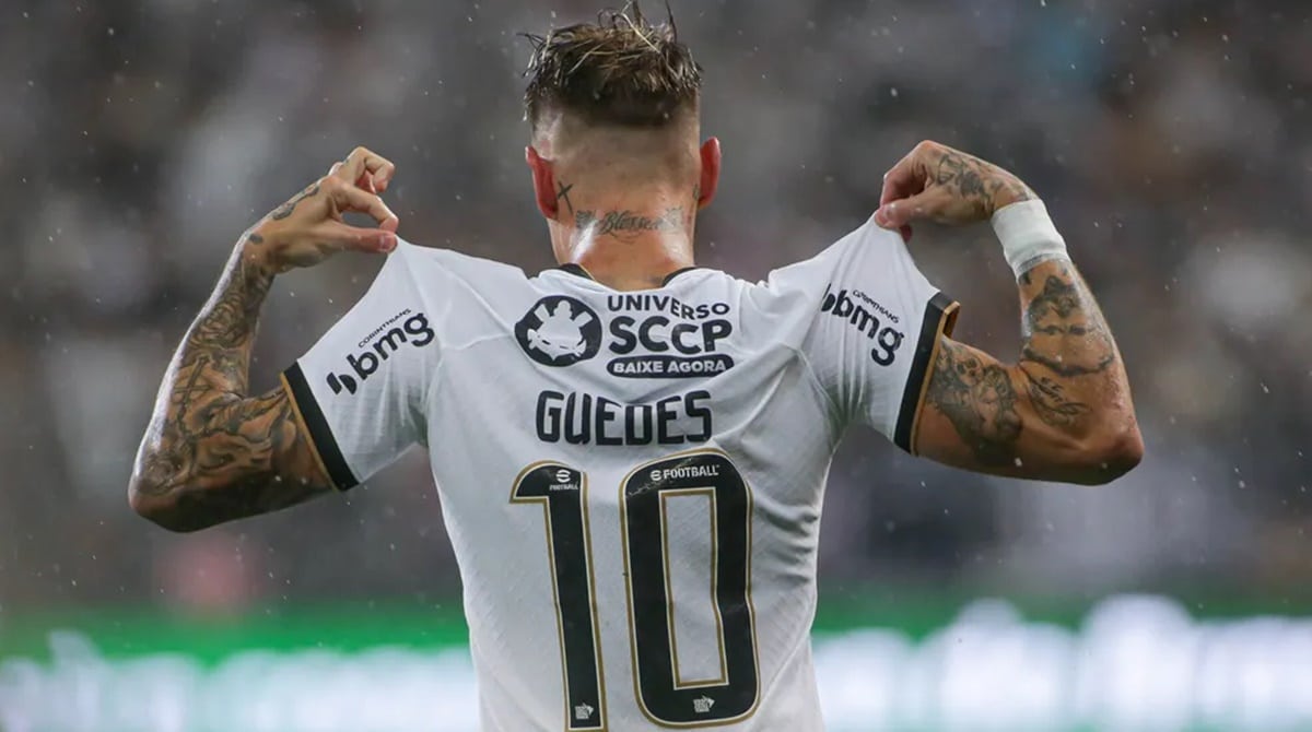 O camisa 10 e atacante do Corinthians critica promessa de arbitragem nesta temporada