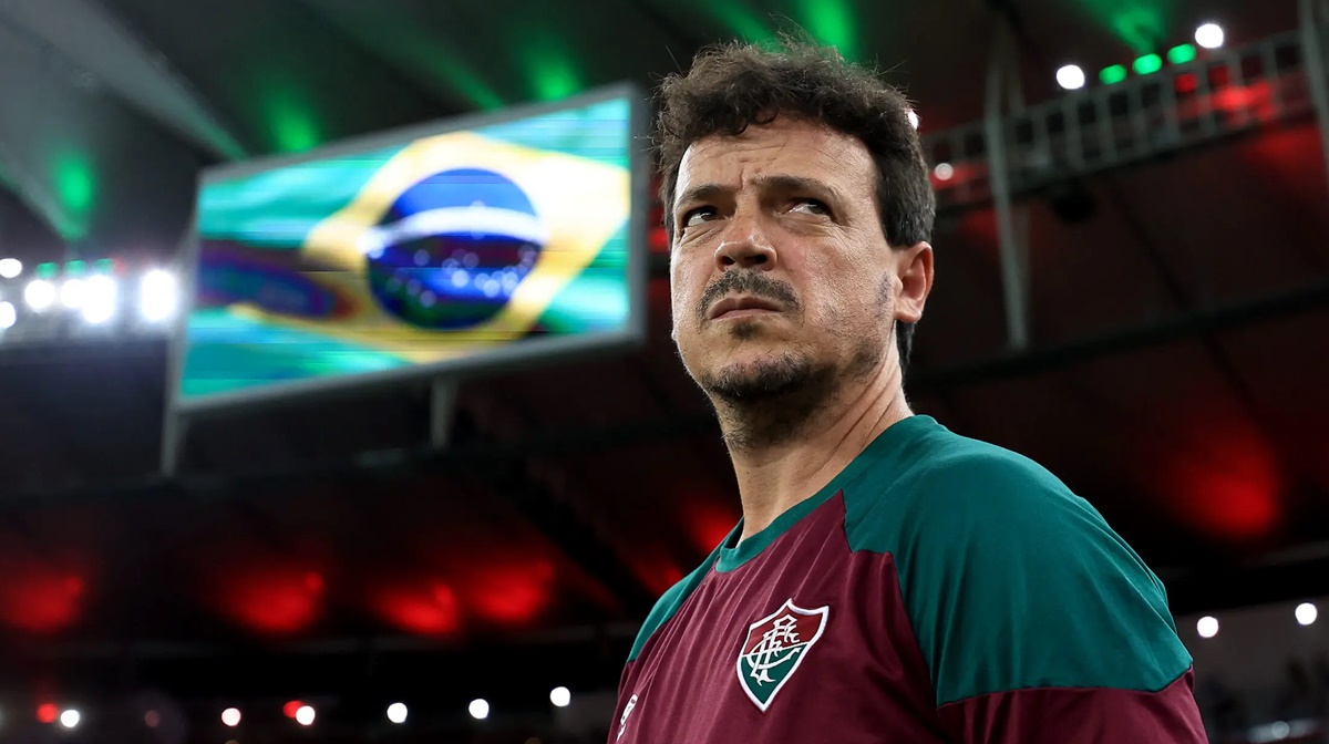 Fernando Diniz é técnico de futebol do Fluminense e atual comandante interino da Seleção Brasileira (Foto: Reprodução/ Buda Mendes/ Getty Images)