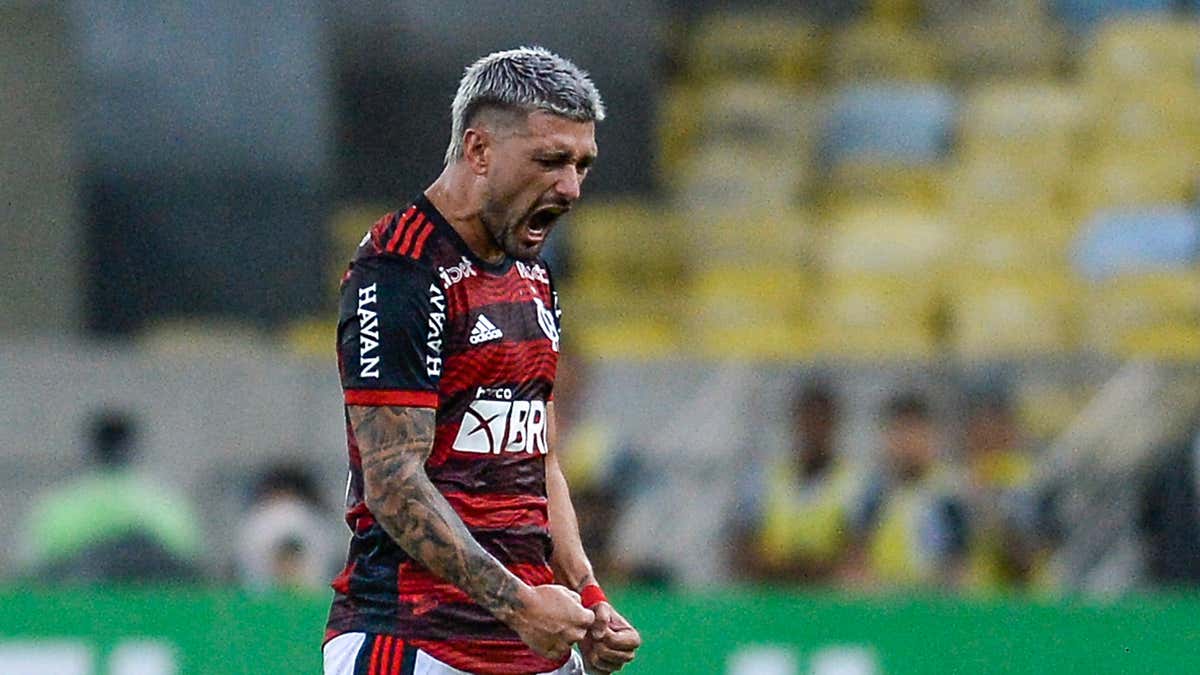 O jogador Arrascaeta é Camisa 14 do Flamengo e grande meia do elenco (Foto: Reprodução/ Marcelo Cortes/ CR Flamengo)