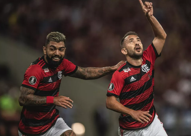 Everton Ribeiro e Gabigol são procurados pela diretoria do Flamengo (Foto: Reprodução)