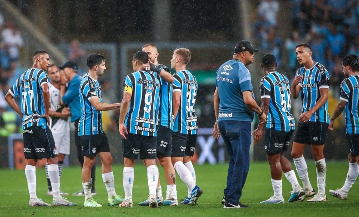 Atletas do Grêmio; vice-campeão do Brasileirão 2023 (Foto: Reprodução/ Internet)