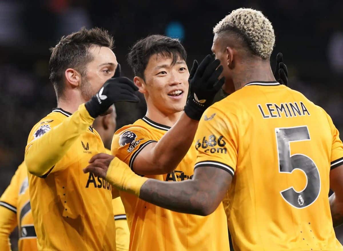 Hwang Hee-Chan garantiu o gol da vitória do Wolverhampton sobre o Burnely (Foto: Icon Sport) 