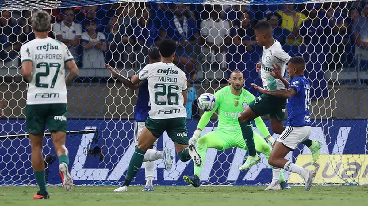 Palmeiras e Cruzeiro foi rodada final, marcada por empate, que deu 12º título do Brasileirão aos Alviverdes (Foto: Reprodução/ Cesar Greco/ SEP)